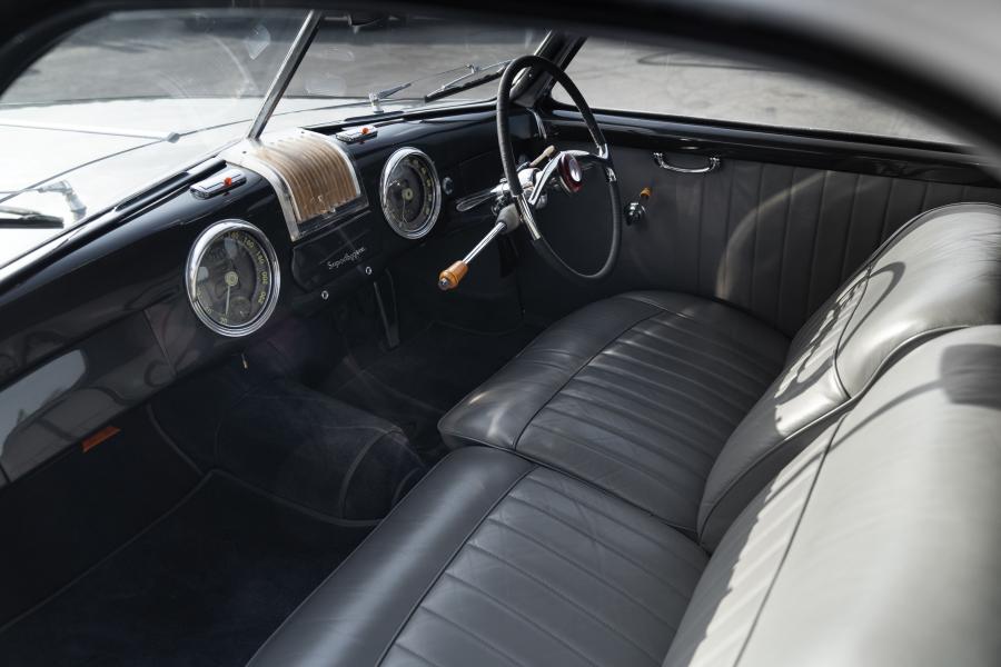 Интерьер Alfa Romeo 6C 2500 SS Coupe (915.831) 1949 года  (фото 18 из 20)